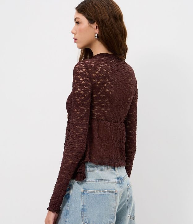 Blusa Peplum con Encaje Aplicado 4