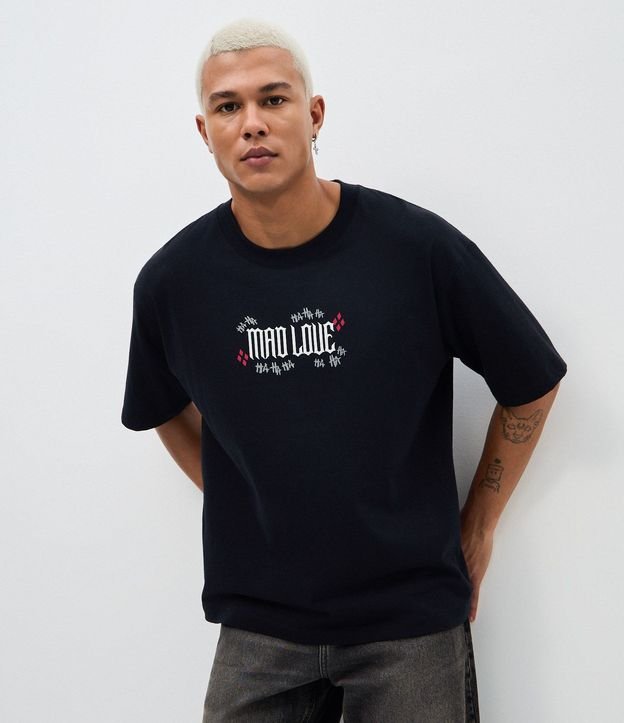 Remera Boxy en Algodón con Estampado Coringa Love Is a Crime 3