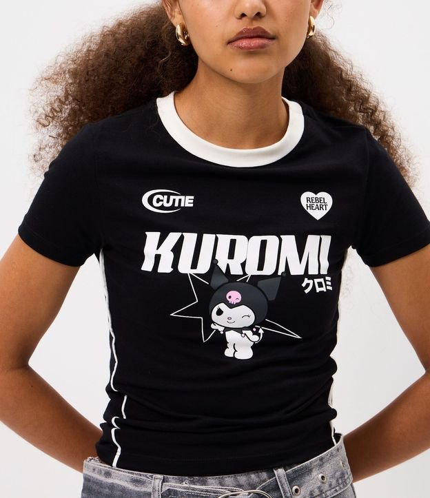 Remera en Algodón con Estampa de Kuromi y Detalle Contrastante 3