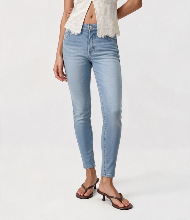 Pantalón Skinny en Jeans con Cintura Alta