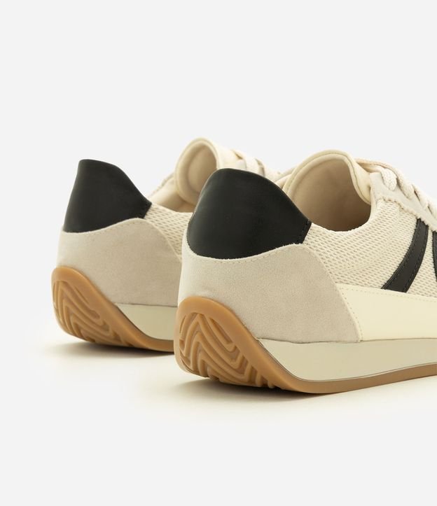 Championes Runner Vintage con Recortes Texturizados 6