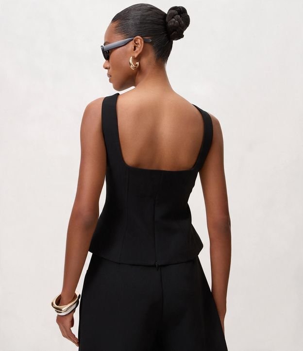 Blusa Sastrería con Bretel Ancho y Escote Cuadrado 4