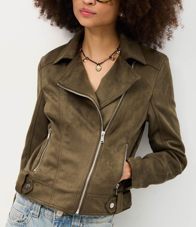 Campera Biker en Gamuza con Bolsillos y Cremallera 4