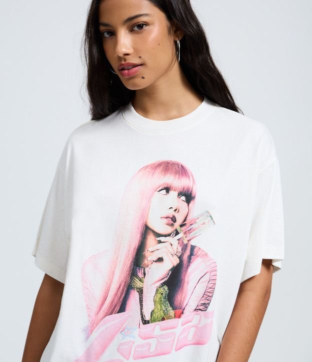 Remera Boxy Estampada con Cantora Lisa en Algodón 3