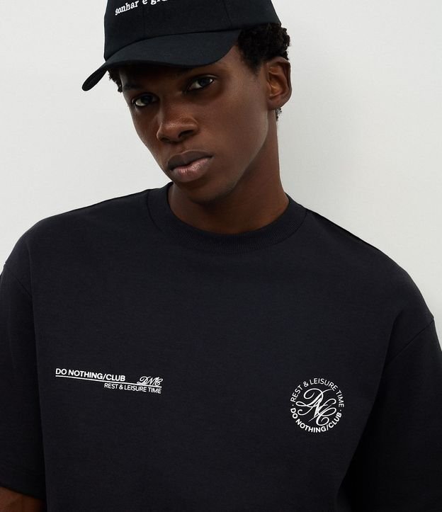 Remera Boxy con Lettering Do Nothing Club 3