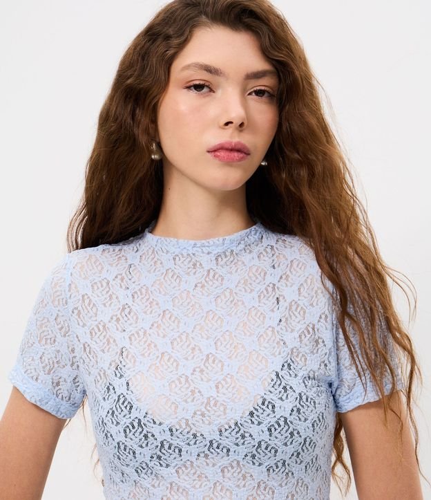 Blusa Manga Corta en Encaje con Textura Floral 3