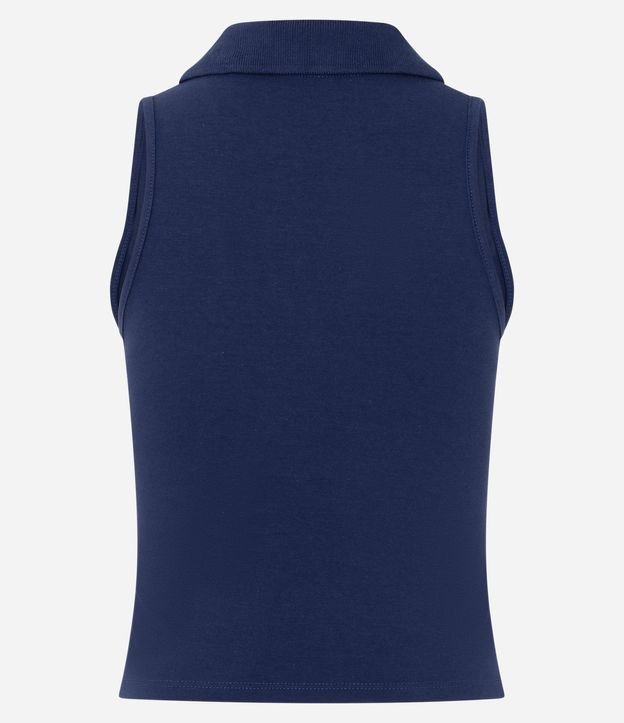 Blusa Polo en Escote V sin Mangas 3