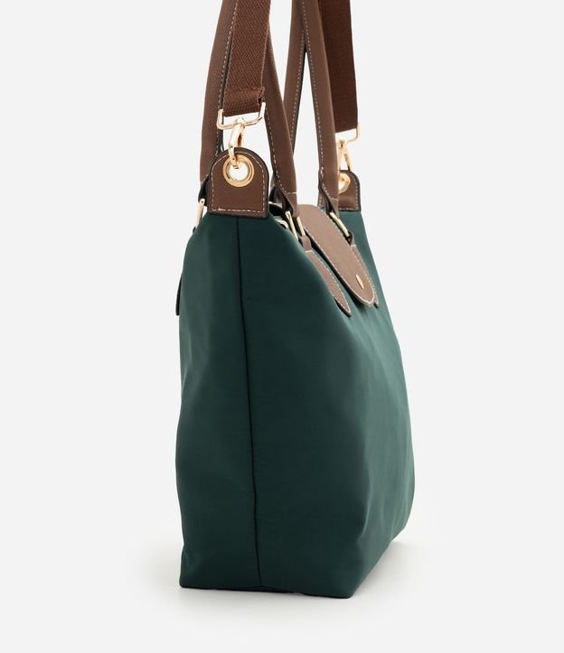 Cartera Mediana con Solapa y Asa Desmontable 2