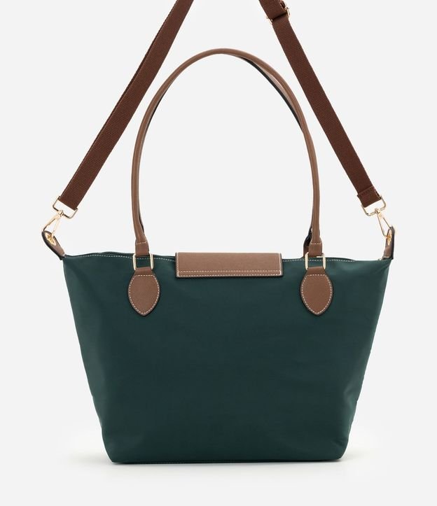 Cartera Mediana con Solapa y Asa Desmontable 3