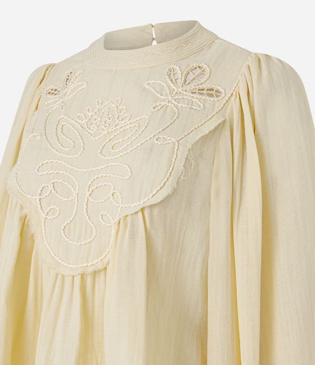 Blusa en Algodón con Mangas Amplias y Aplicación de Bordado 2