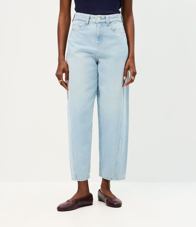 Pantalón de Jean New Carrot con Cintura Alta 3