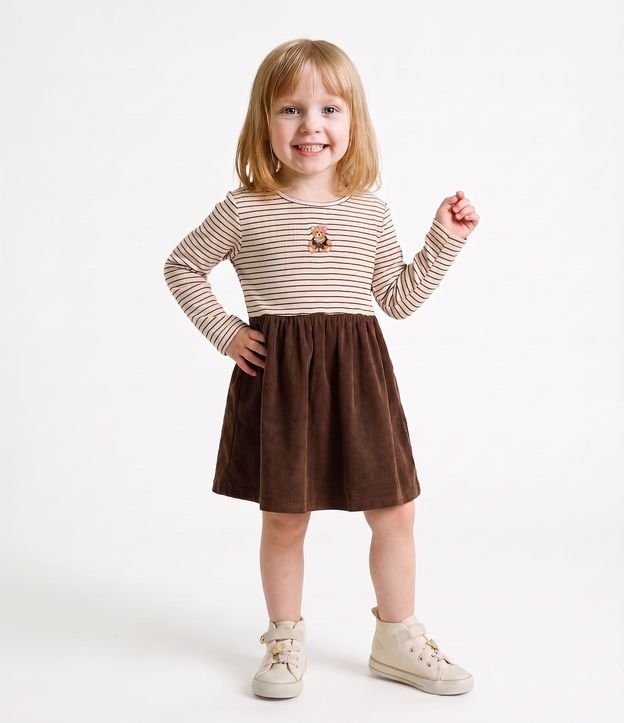 Vestido Slim Evasê Infantil con Terciopelo Coctel y Bordado Oso – Talle 1 a 6 años