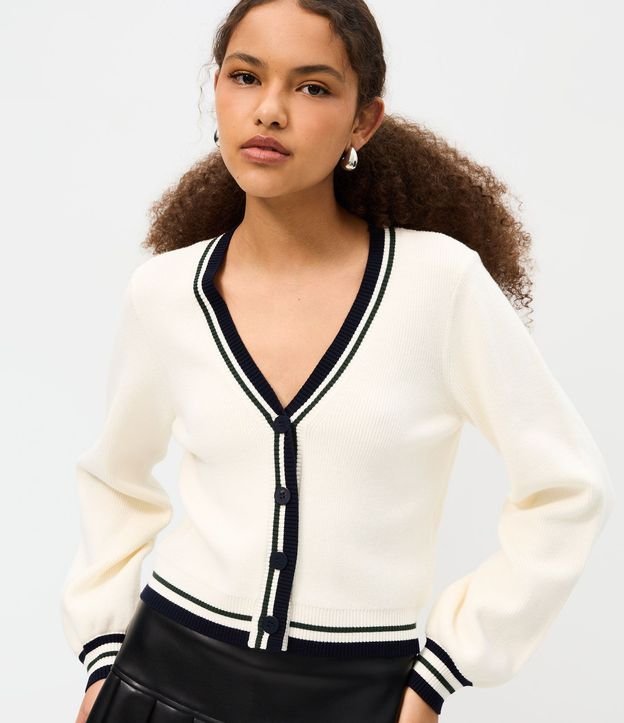 Cardigan en Punto con Detalles en Rayas Contrastantes 3