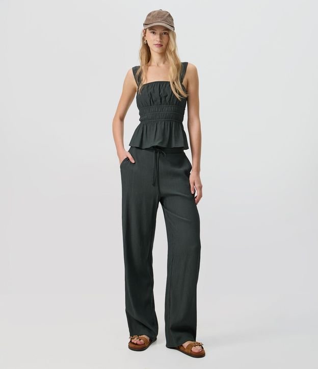 Pantalón Pantalona en Viscosa Texturizado con Lazo en la Cintura