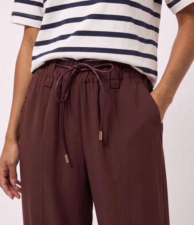 Pantalón Carrot con Cintura Elástica y Cinturón para Lazo 4