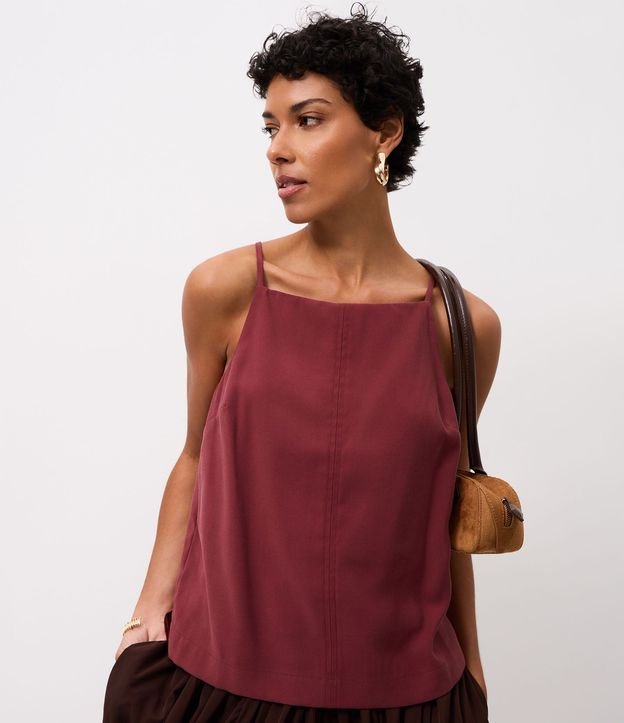 Blusa con Escote Halter Neck y Breteles Finos 1