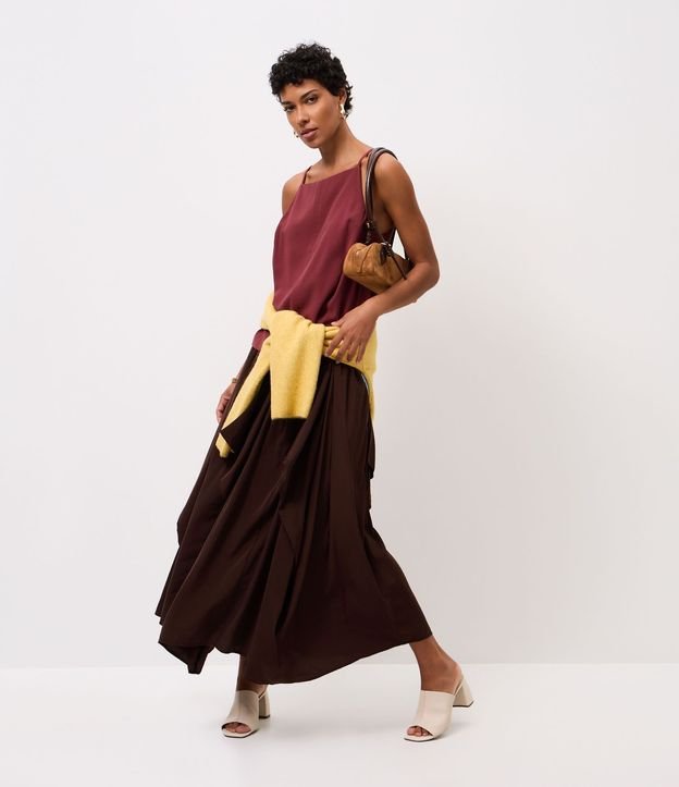 Blusa con Escote Halter Neck y Breteles Finos 2