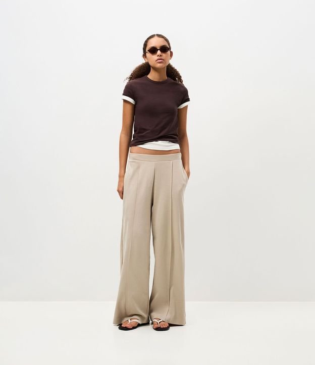 Blusa Básica en Algodón Peruano con Mangas Cortas 2