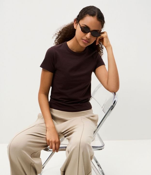 Blusa Básica en Algodón Peruano con Mangas Cortas 4