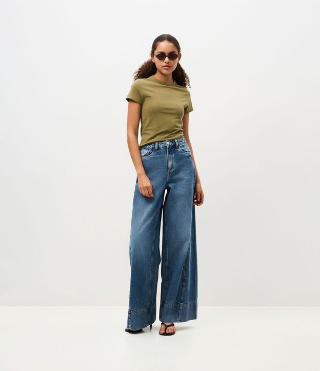 Blusa Básica en Algodón Peruano con Mangas Cortas 2