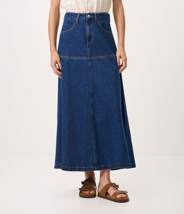 Pollera Midi en Jeans con Recortes y Modelo Evasê 3