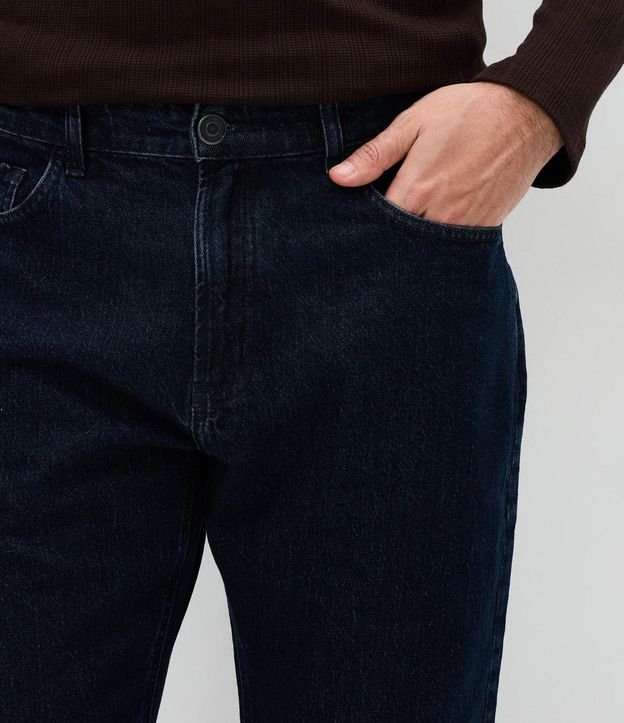 Pantalón Recto en Jeans con Lavado Oscuro 3