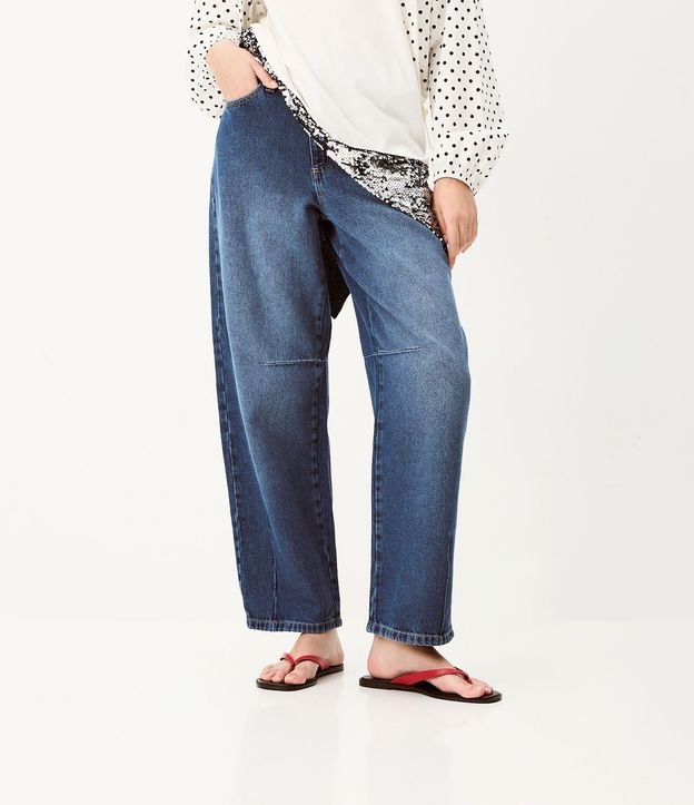 Pantalón Baggy en Jeans con Cintura Mediana Llavero de Perlas y Corazón 3