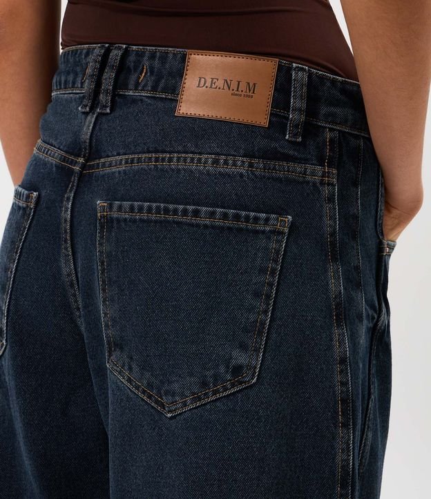 Pantalón Baggy Balloon en Jeans con Cintura Mediana y Recorte Lateral 4