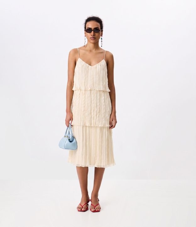 Vestido Evasê Midi en Chiffon con Capas 3