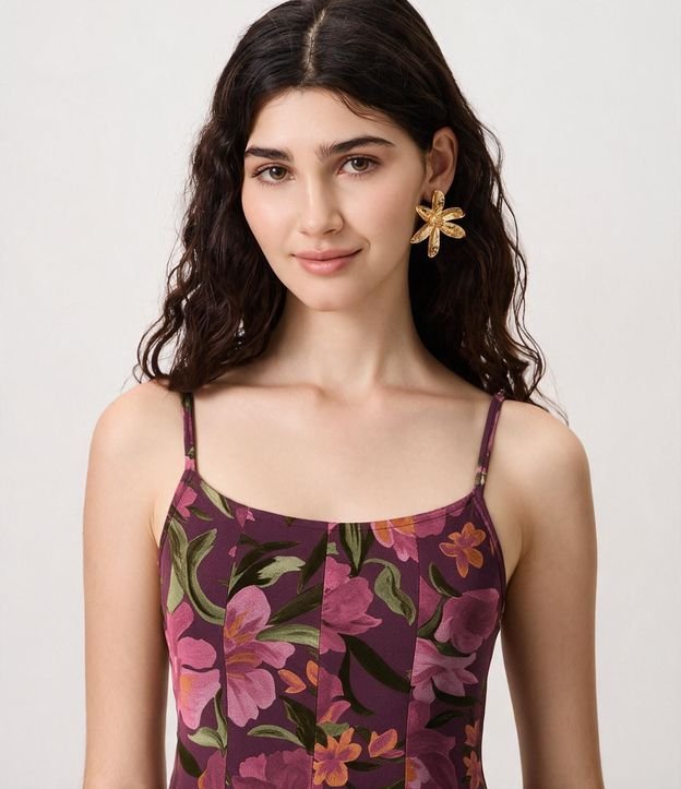 Vestido Midi en Chiffon Floral con Escote Cuadrado 2