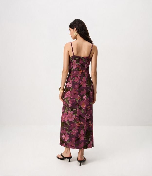 Vestido Midi en Chiffon Floral con Escote Cuadrado 3