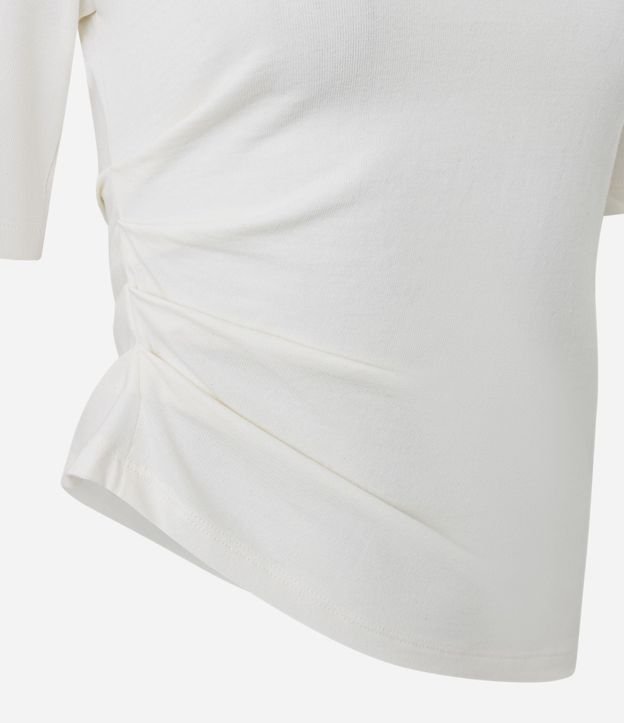 Blusa en Algodón con Hombreras y Ruedo Asimétrico 6