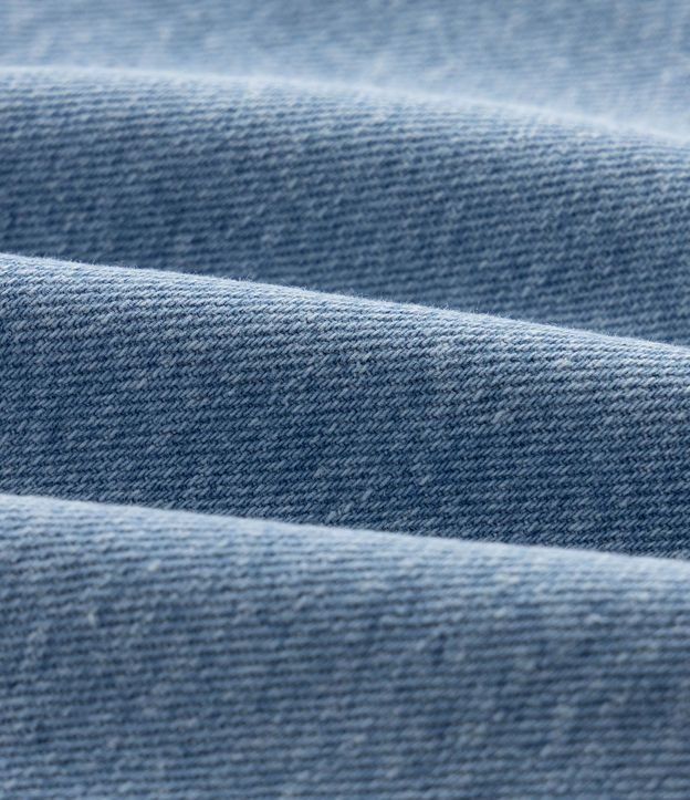 Pantalón Recto en Jeans con Bolsillos Funcionales 5