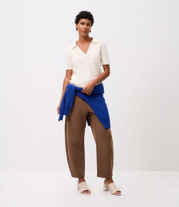 Blusa Regular en Punto con Bolsillo Delantero 2