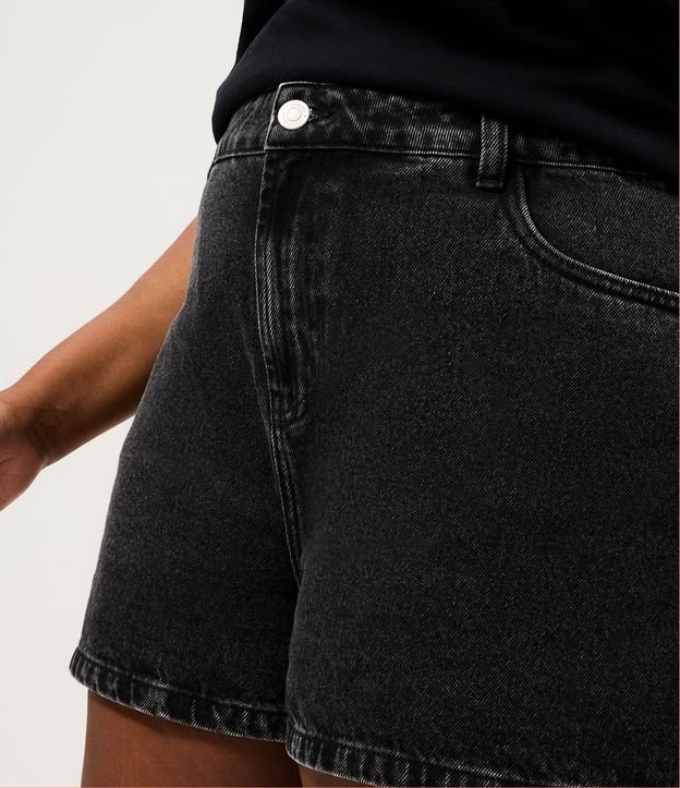 Short Jeans Mom Marmorizado Curve & Plus Size 3