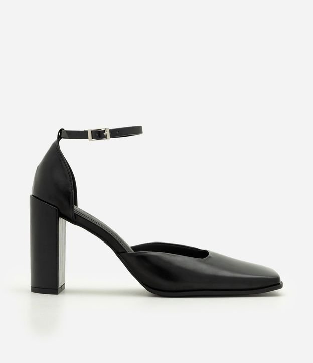 Zapato en PU con Taco Bloque y Punta Cuadrada