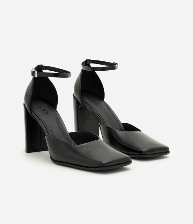 Zapato en PU con Taco Bloque y Punta Cuadrada 3