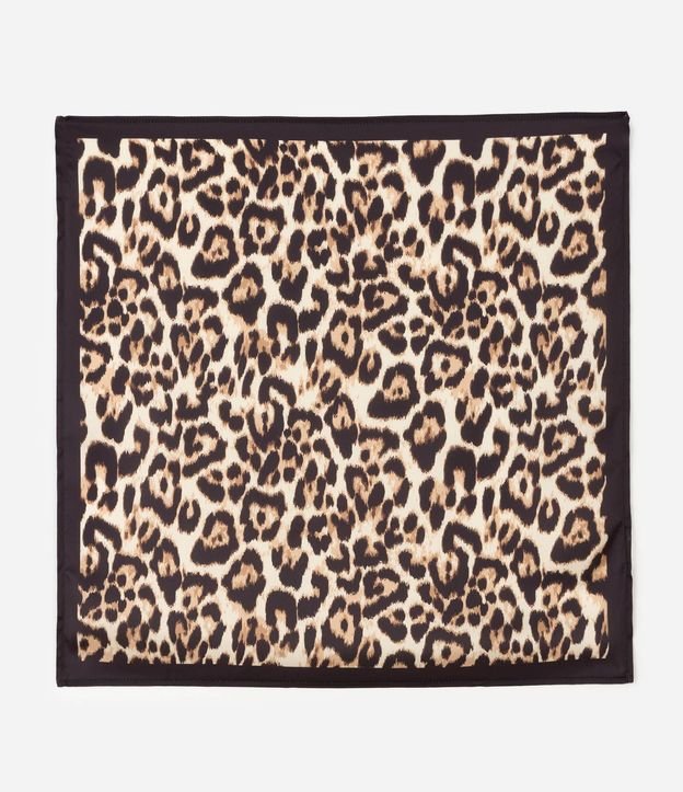 Pañuelo en Chiffon con Estampa Animal Print Leopardo