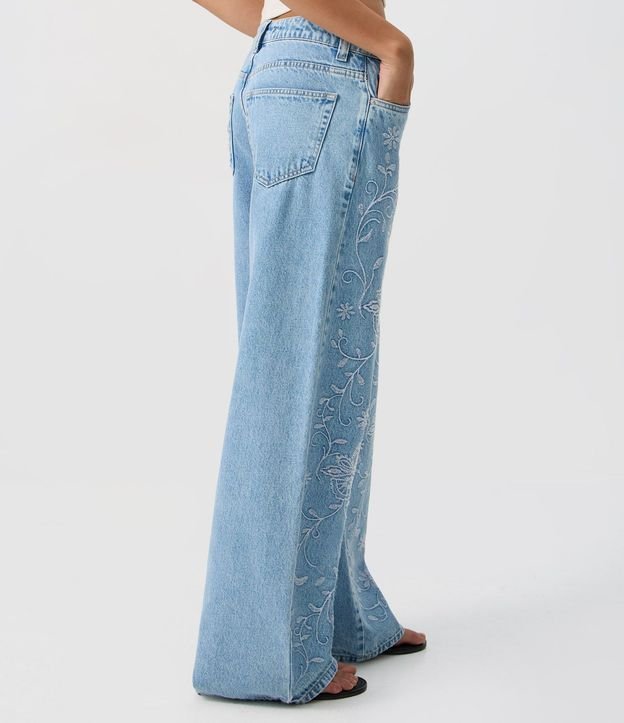 Pantalón Wide Leg Jeans con Cintura Mediana y Bordado Floral 4