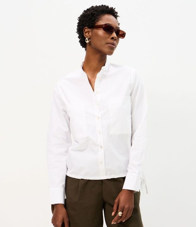 Camisa en Tricolina con Bolsillos Delanteros y Regulador