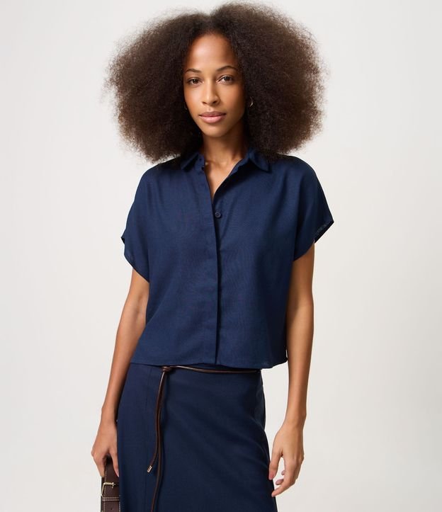 Blusa en Viscolino con Cuello y Sin Sisa