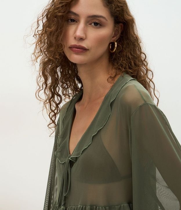 Blusa Bata en Tule con Volados y Lazo Delantero 3