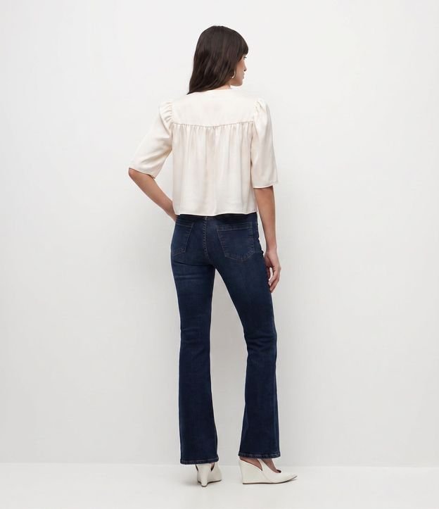 Blusa Cropped Satinada Hombrera 3