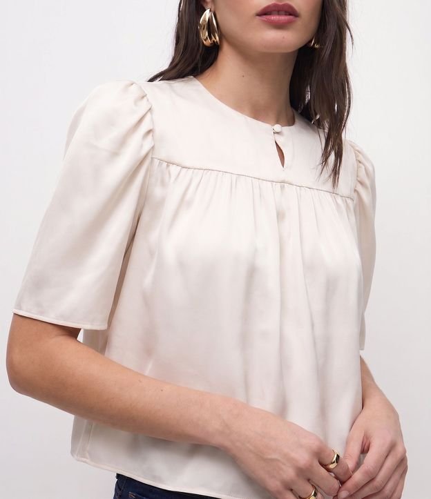 Blusa Cropped Satinada Hombrera 4