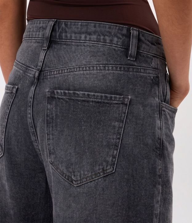 Pantalón Baggy Balloon en Jeans con Cintura Mediana y Recorte Lateral 4