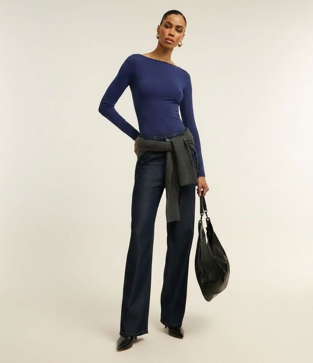 Blusa Regular en Poliamida con Escote Canoa