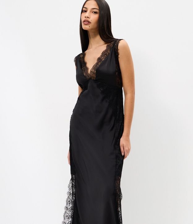 Vestido Midi en Satén con Escote V y Detalle en Encaje 2