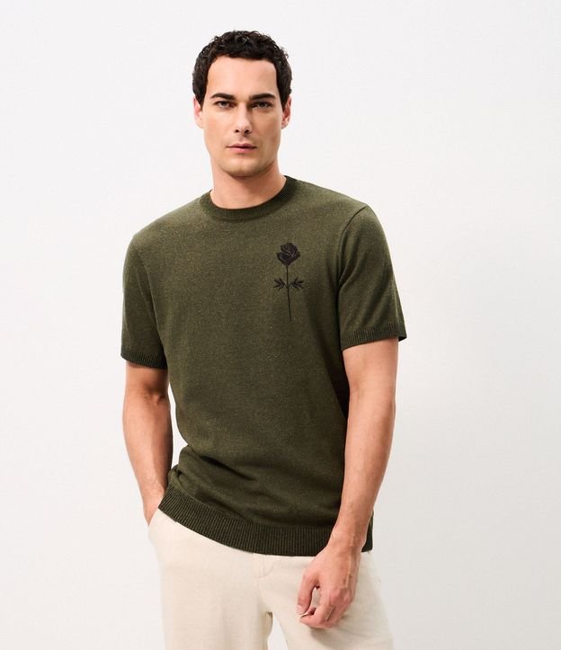 Remera Regular en Jacquard con Rosa Bordada 4