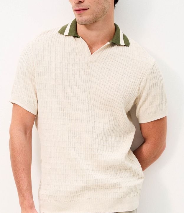 Polo Regular Texturizada con Cuello Contrastante 3