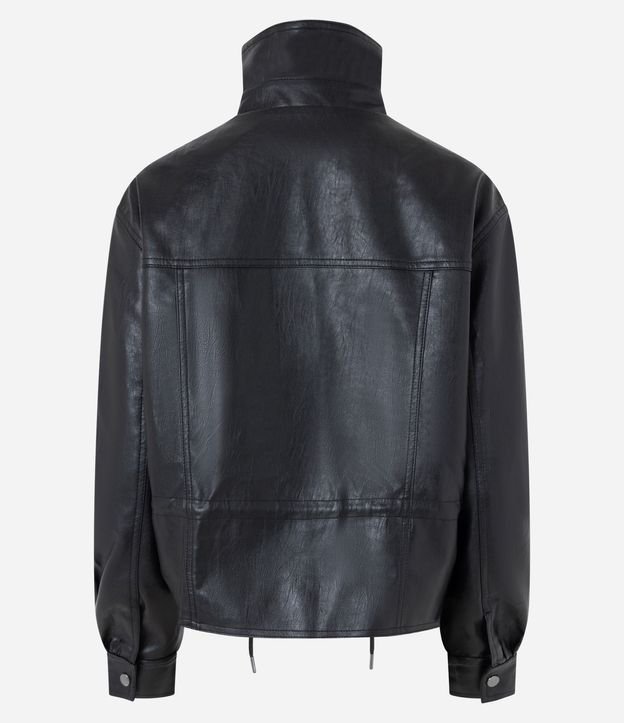 Campera en PU con Cuello Alto y Bolsillos Delanteros 2